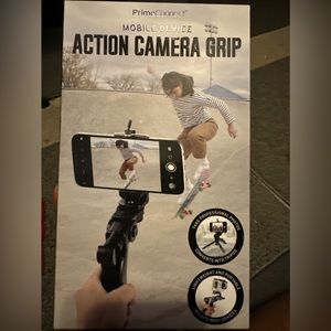 Selfie Tripod & Selfie Stick all in one.